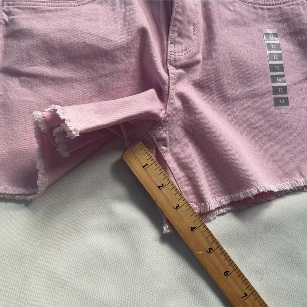 OshKosh B'gosh Pink Jean Shorts Raw Hem Girls Size 12‎